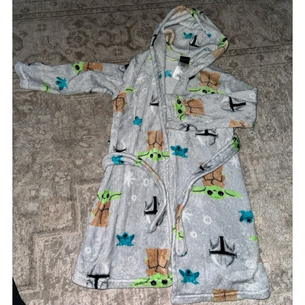 Boys Star Wars YODA robe NIGHT PJS size 8 YOUTH